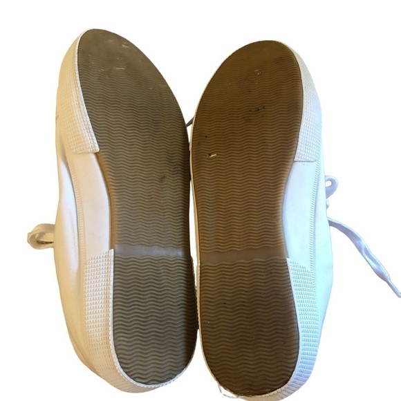 Boden 1991 White Lace Up Sneaker Size 10 Rainbow Print Colorful Canvas Fall - Picture 6 of 6